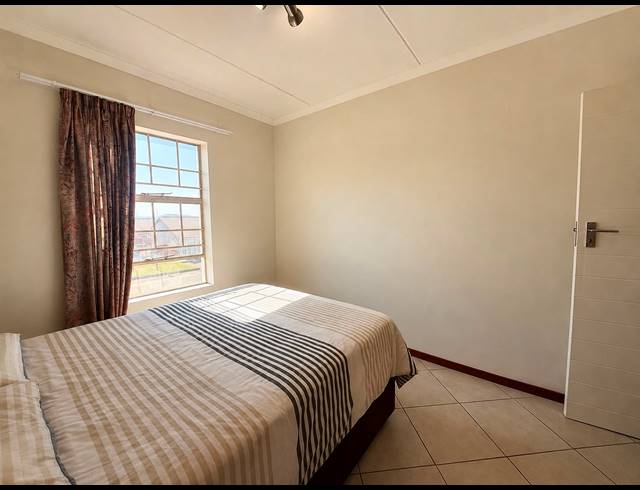 2 BEDROOM APARTMENT FOR SALE IN MONAVONI